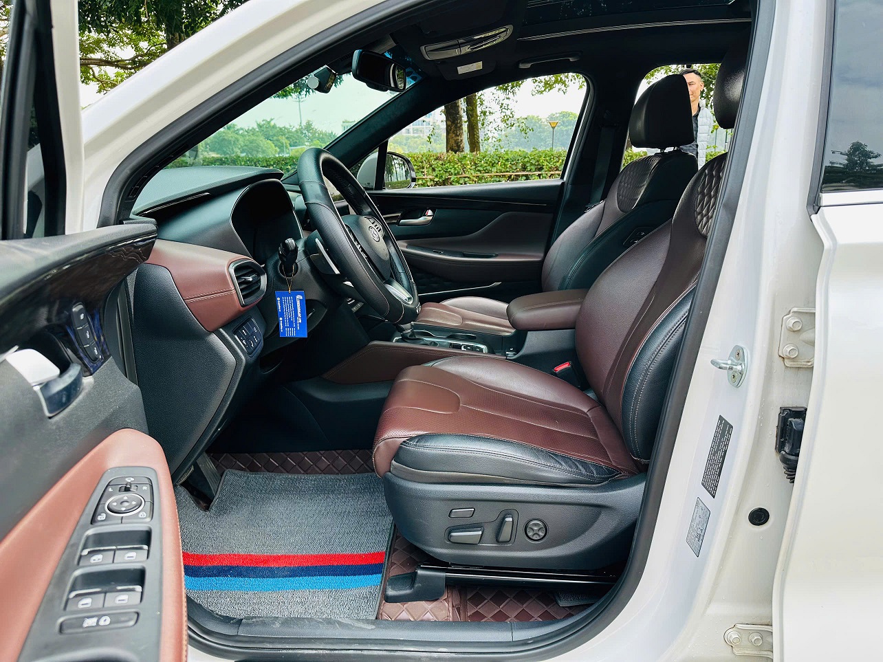 Hyundai Santafe 2.2D Premium 2020 màu trắng