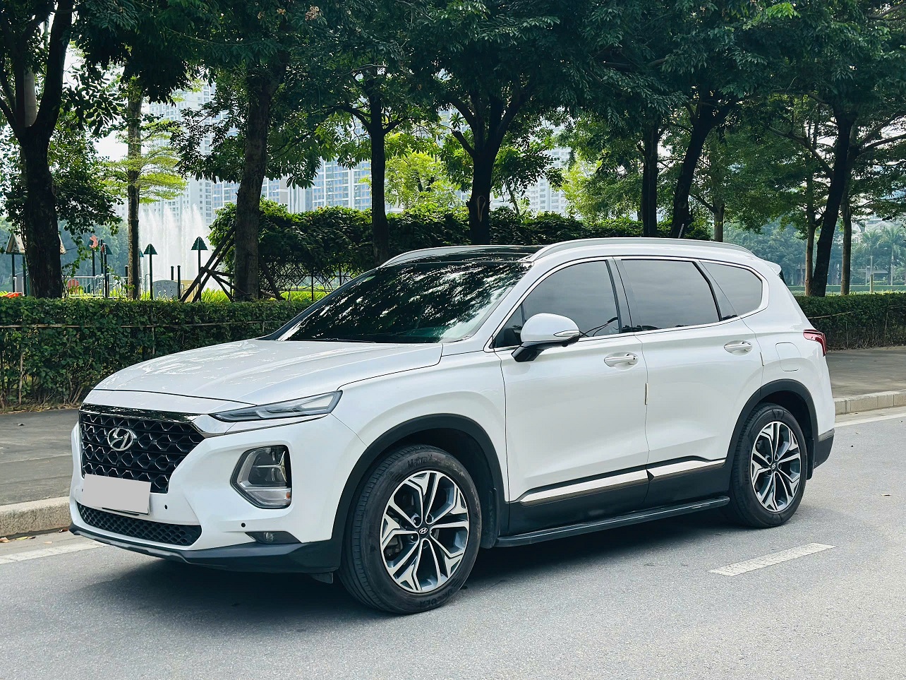 Hyundai Santafe 2.2D Premium 2020 màu trắng