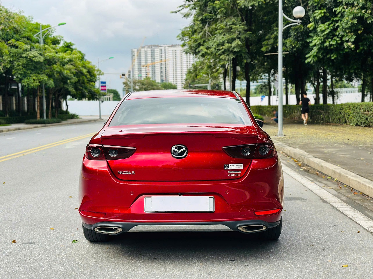 Mazda 3 1.5AT Luxury 2022 màu đỏ