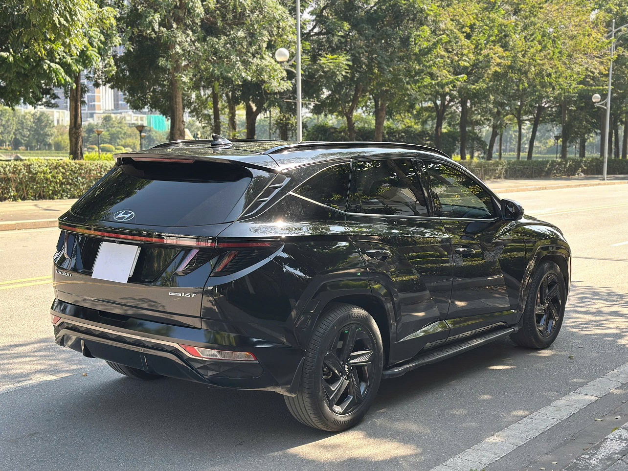 Hyundai Tucson 1.6 AT Turbo HTRAC Đặc biệt 2023 màu đen