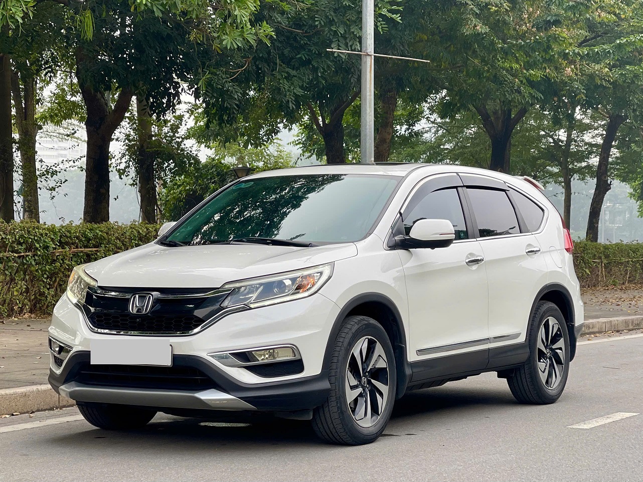 HONDA CRV 2.4AT - 2016 màu trắng