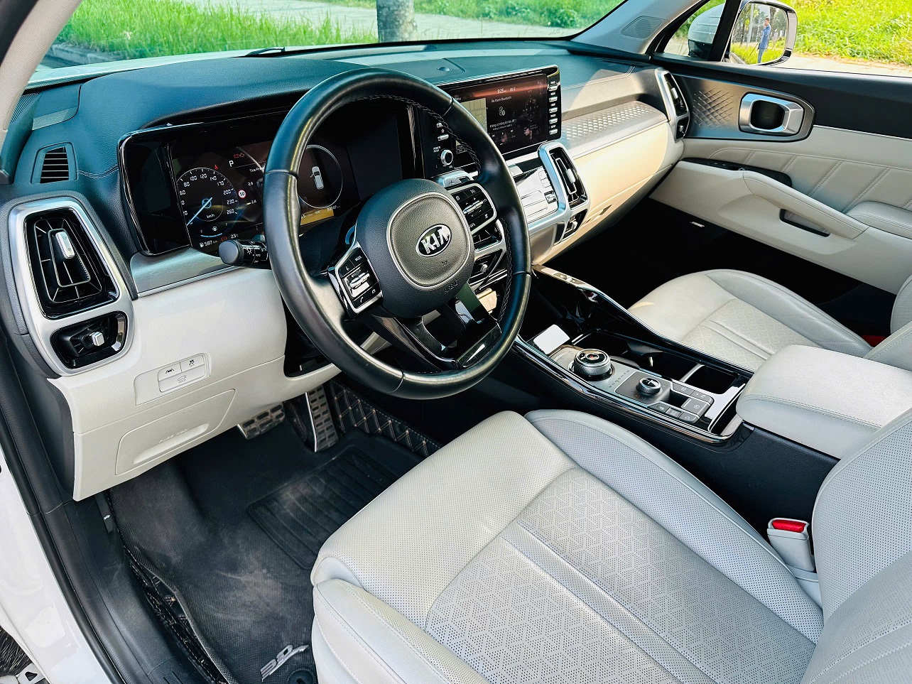 Kia Sorento Signature 2.2 AT AWD 6S 2020 trắng