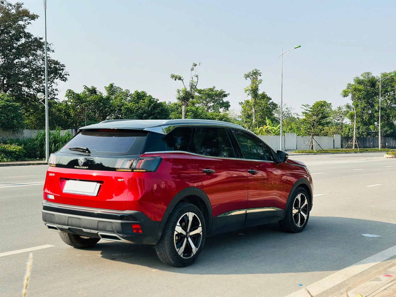 Peugeot 3008 AL 1.6 AT 2021 màu đỏ