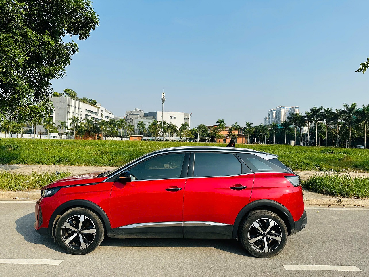 Peugeot 3008 AL 1.6 AT 2021 màu đỏ