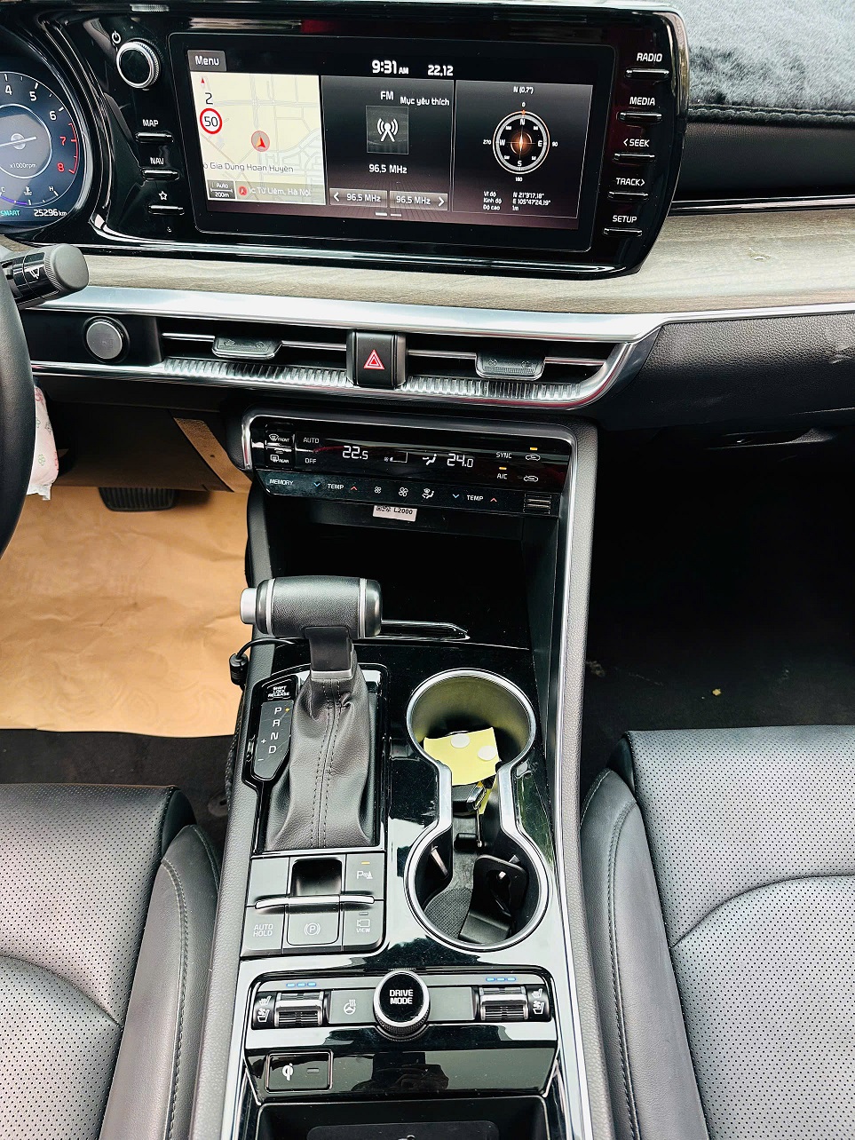 Kia K5 Premium 2.0 AT 2024 trắng