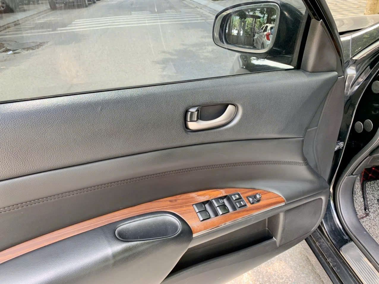 NISSAN TEANA 2.0AT 2010 MÀU ĐEN