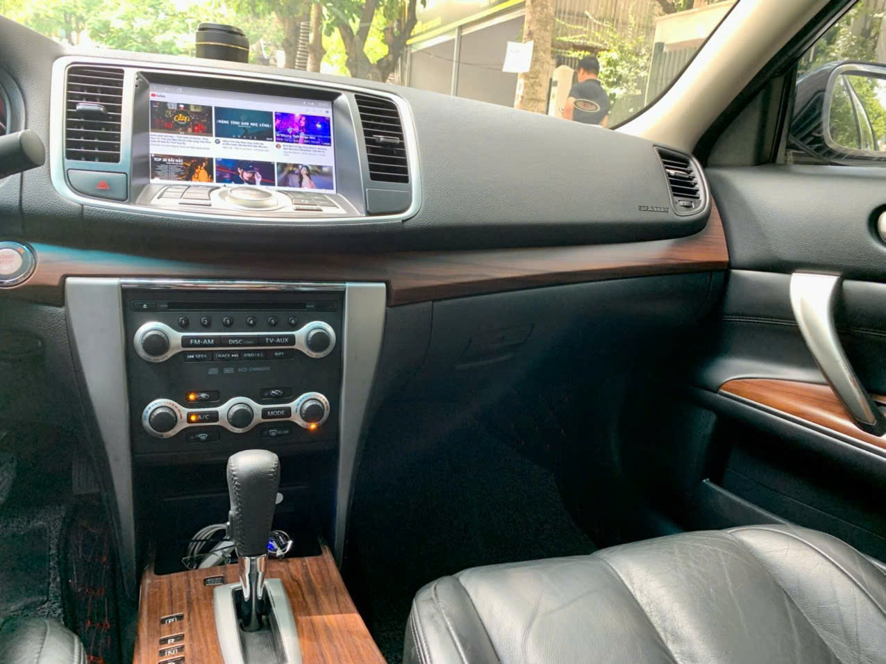 NISSAN TEANA 2.0AT 2010 MÀU ĐEN