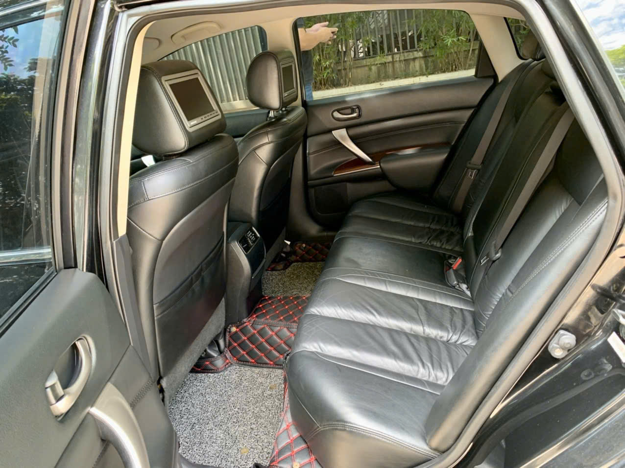 NISSAN TEANA 2.0AT 2010 MÀU ĐEN