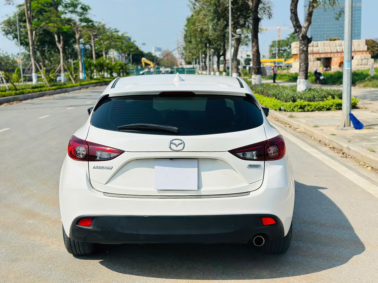 Mazda 3 1.5AT 2016 Hatchback màu trắng