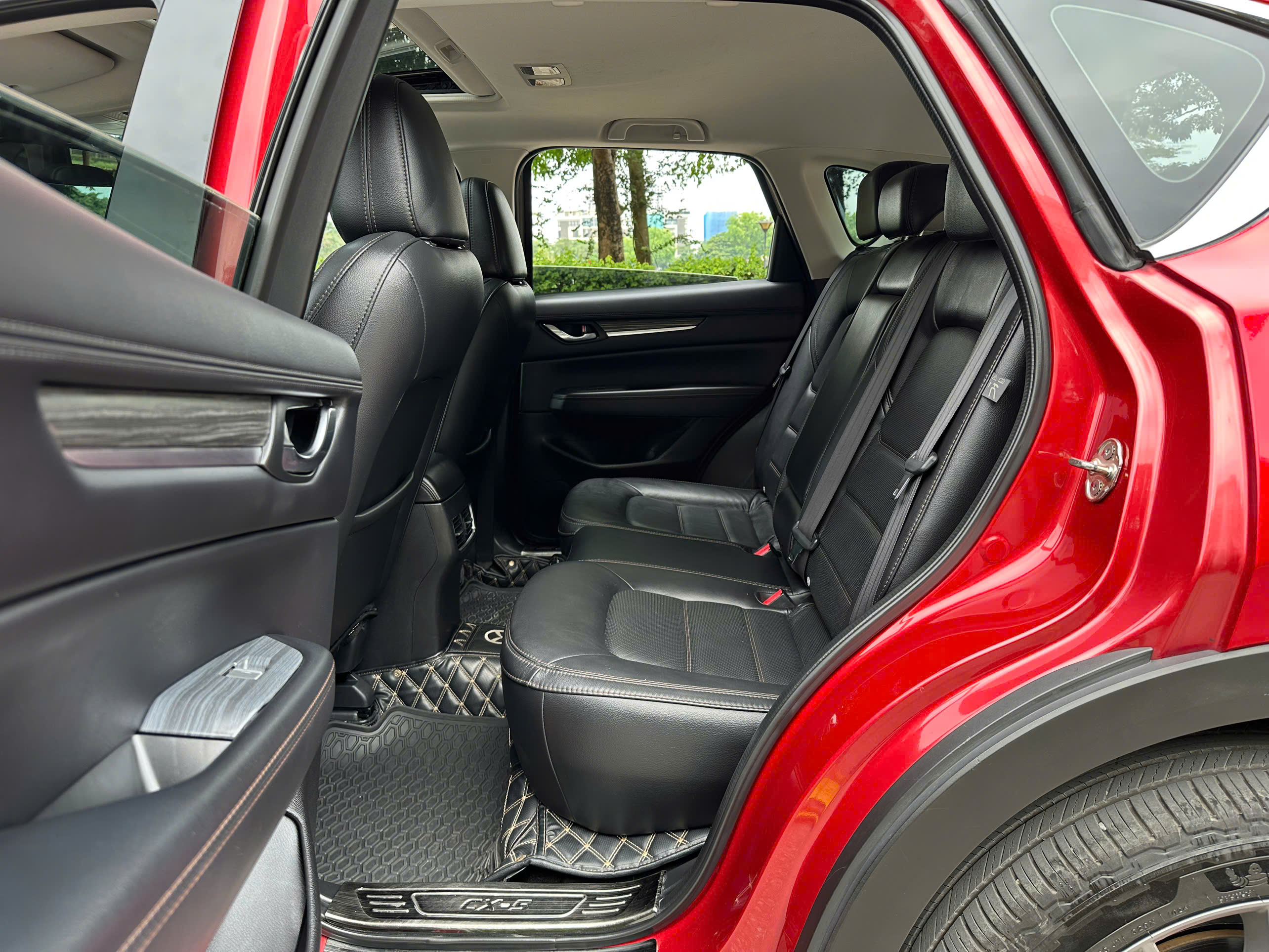Mazda CX5 Premium 2.0 AT 2021 đỏ pha lê