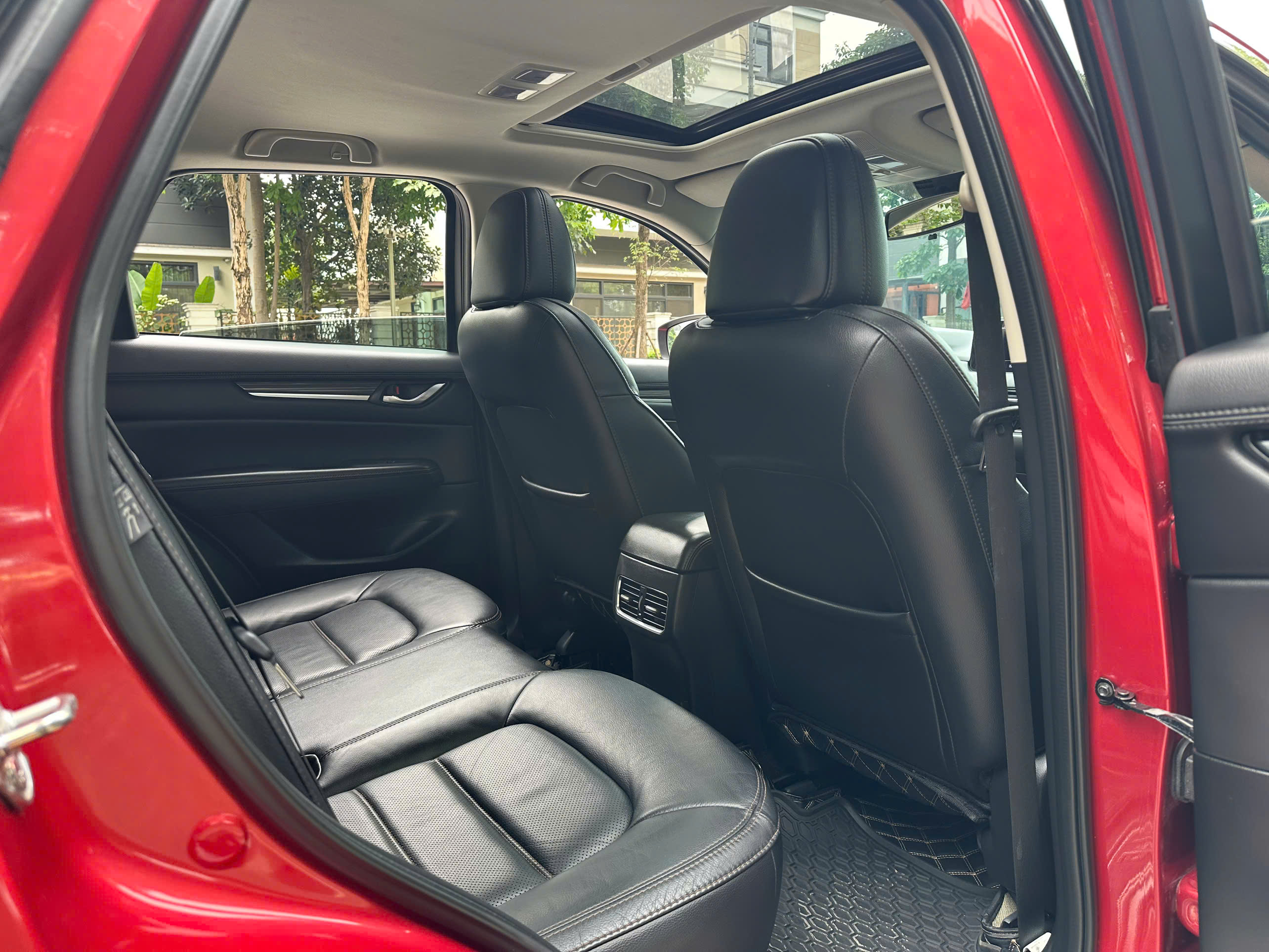 Mazda CX5 Premium 2.0 AT 2021 đỏ pha lê