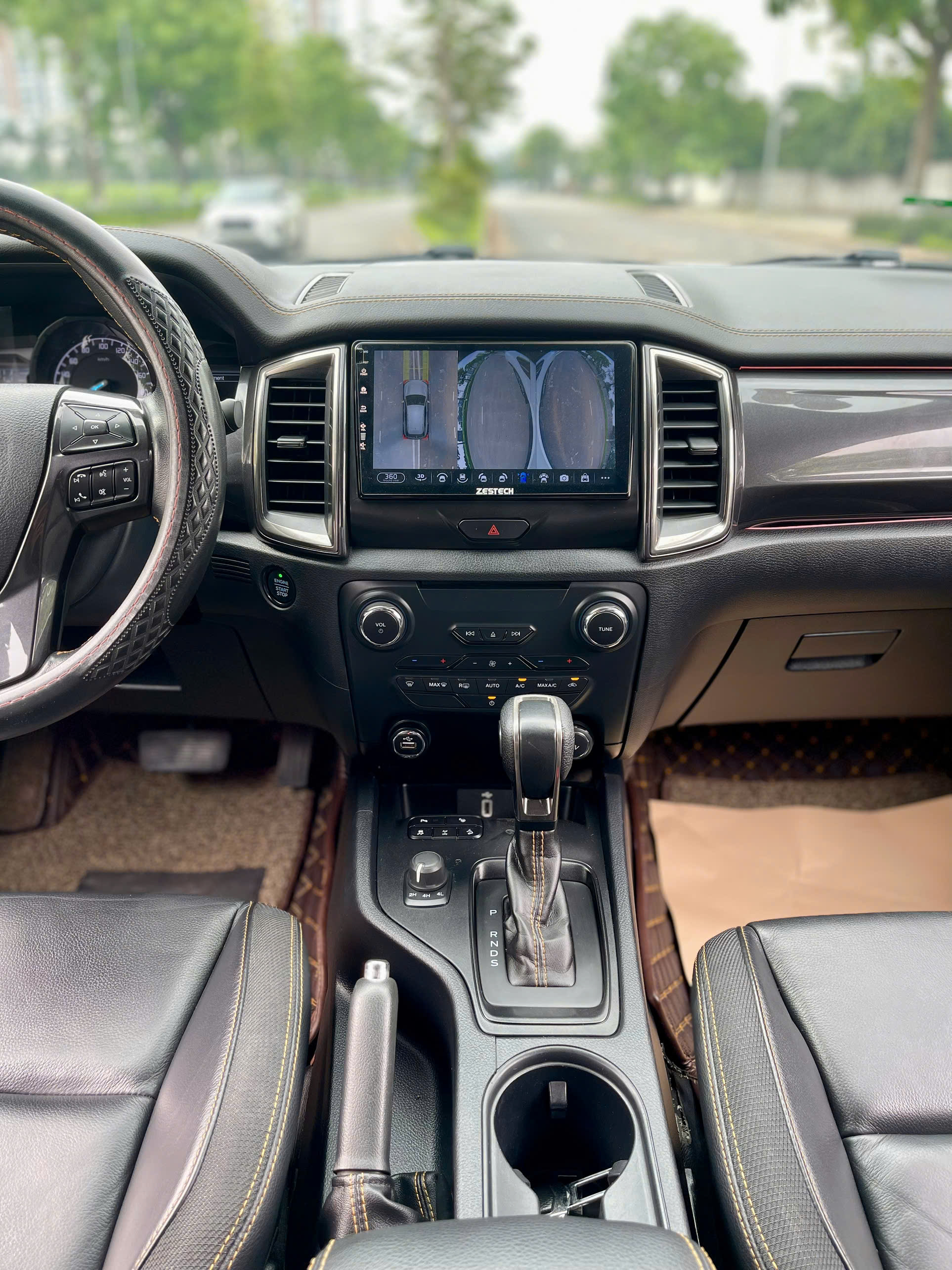 Ford Ranger Wildtrak 2.0L 4x4 AT 2019 trắng