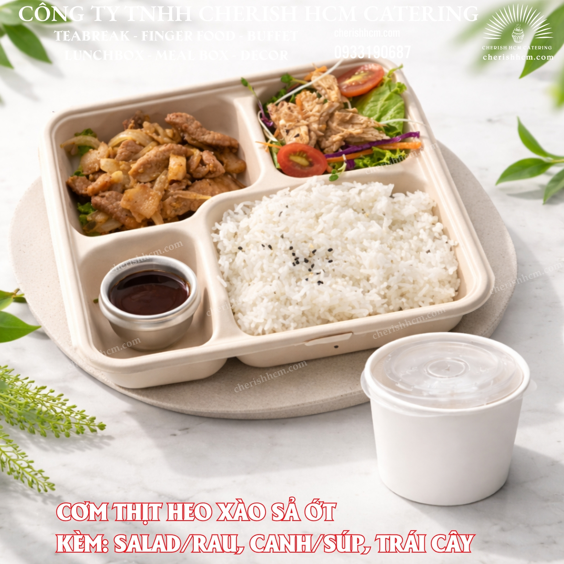 181025 Meal box Cơm Thịt heo xào sả ớt/ Stir-fried Pork with Lemongrass and Chili and Rice