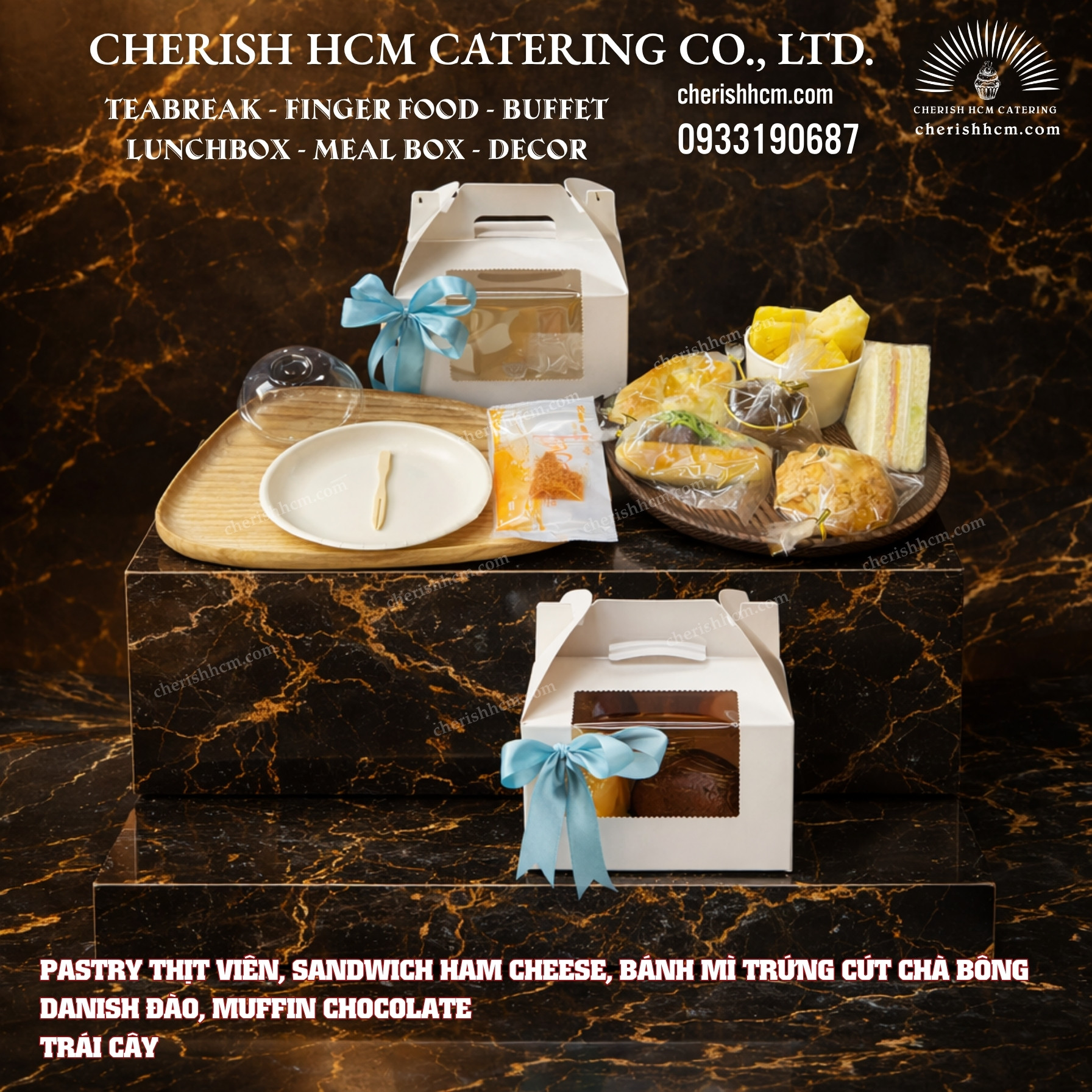 21324 Teabreak box 3 bánh mặn 2 bánh ngọt 1 trái cây