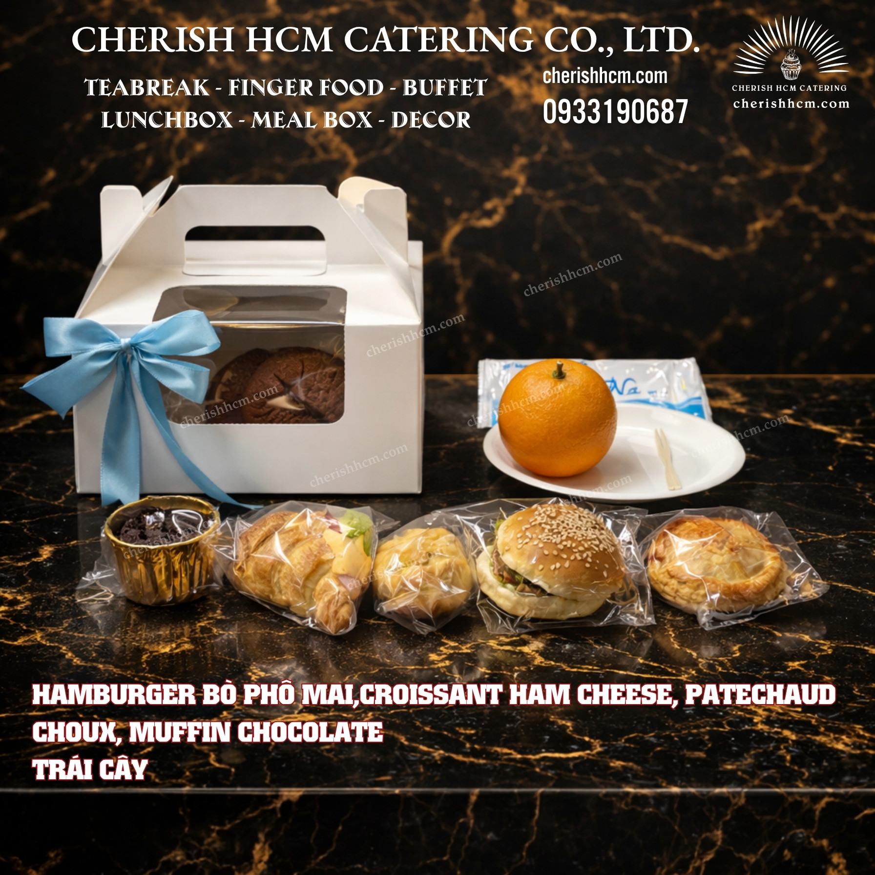 29324 Teabreak box- Floppy 3 bánh mặn 2 bánh ngọt 1 trái cây