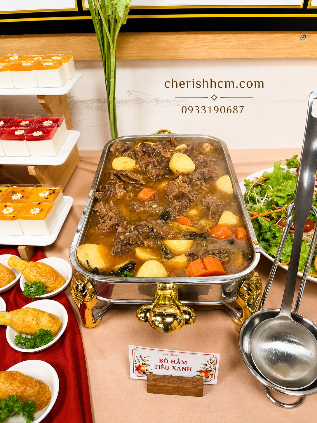 21826 Bò hầm tiêu xanh bánh mì