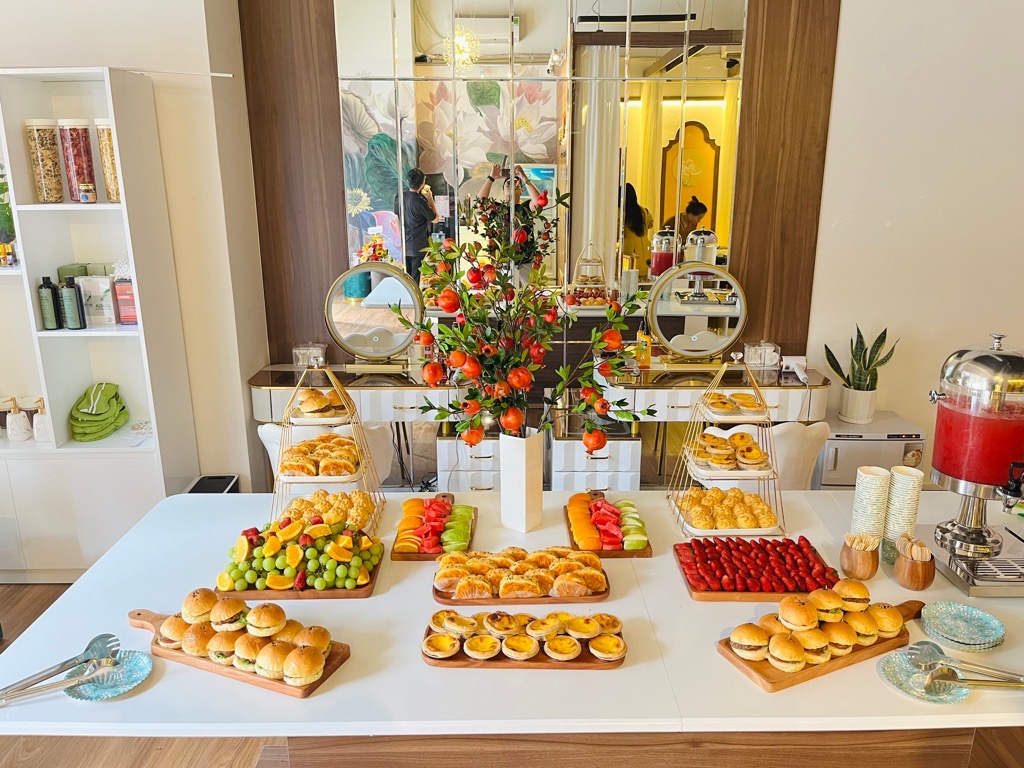 Bộ dụng cụ khay gỗ tiệc Teabreak 8 món - Có xuất VAT