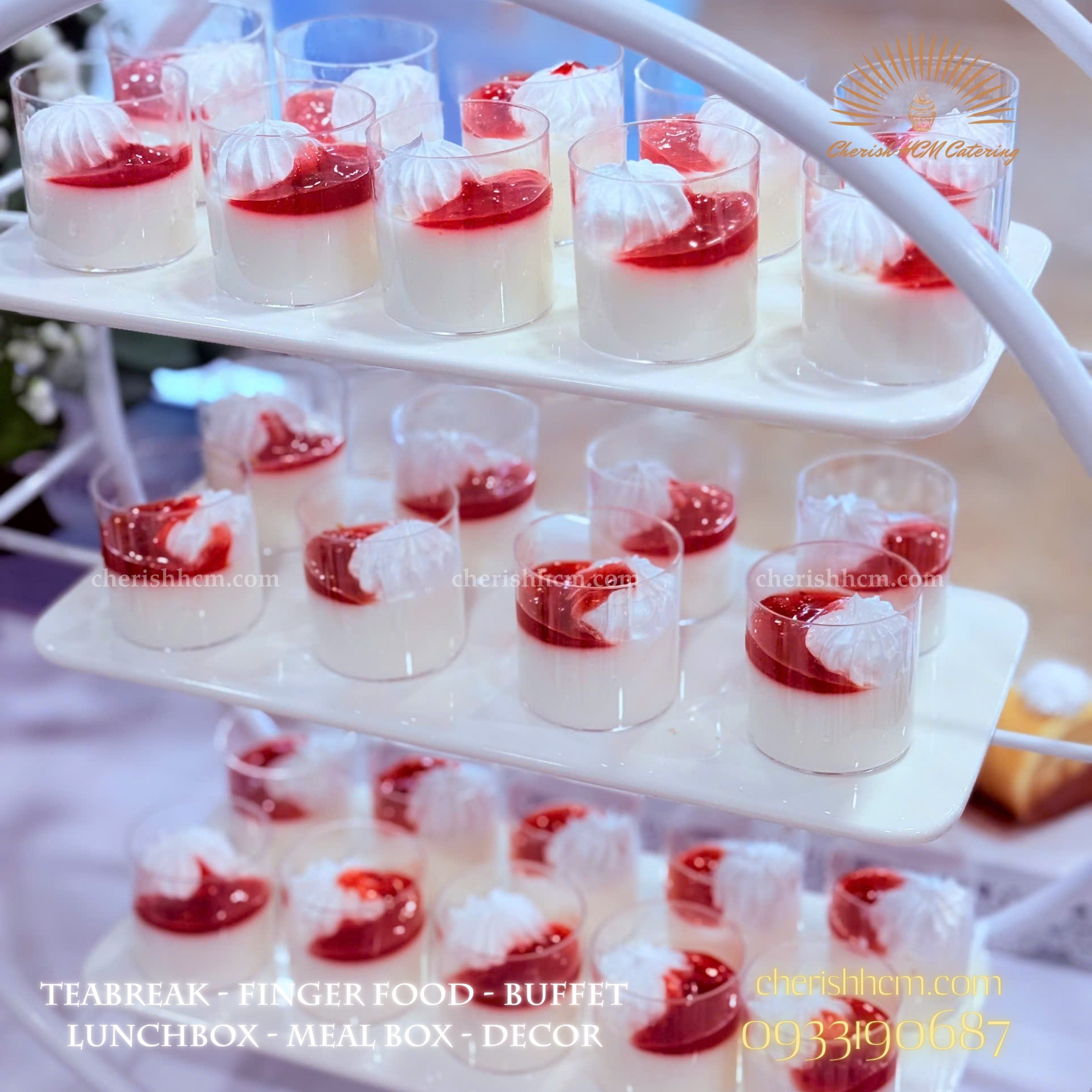 Set 10 panna cotta dâu