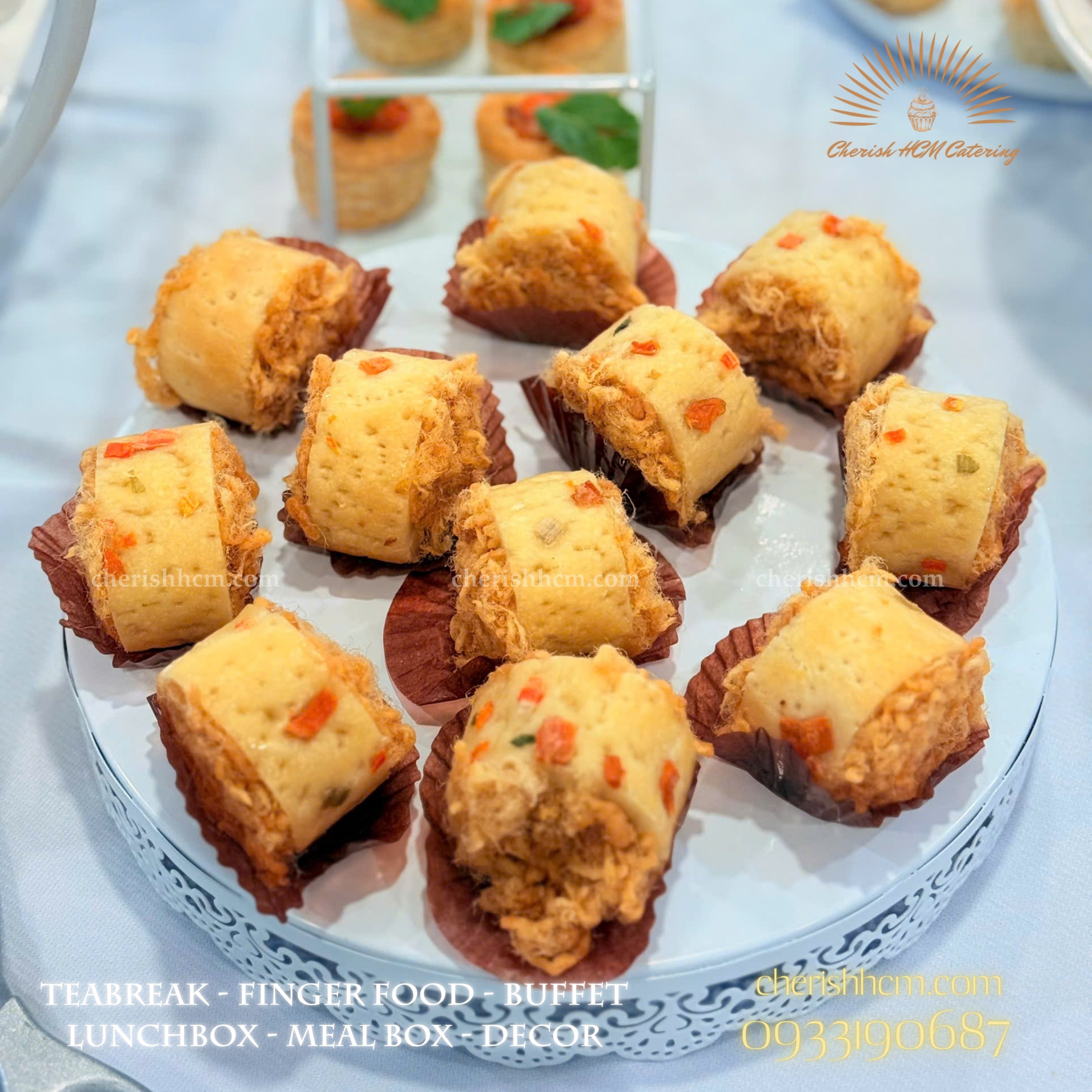 Set 10 bánh mì chà bông gà nấm/ Mushroom and floss chicken bun