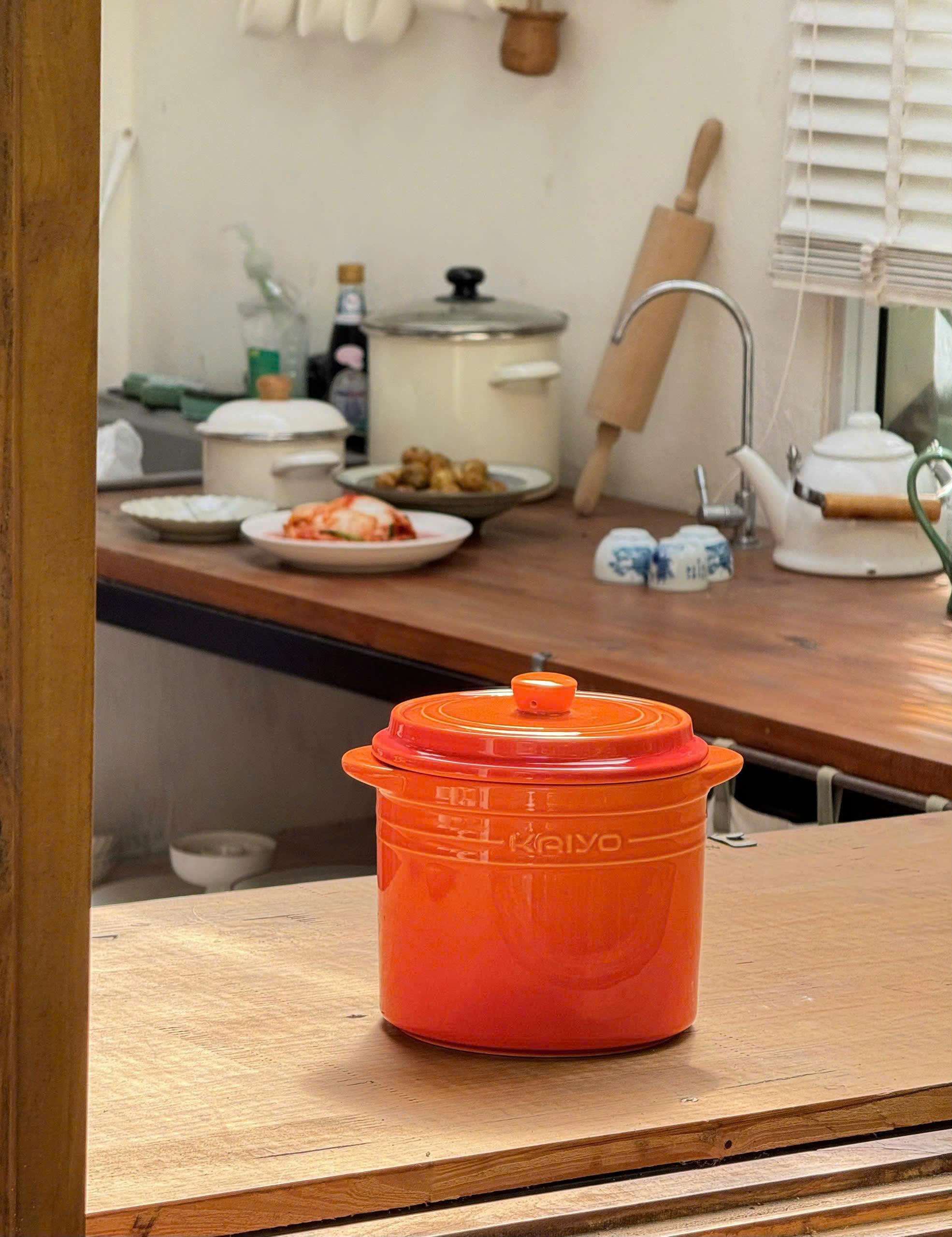 Hũ gốm muối dưa cà, đựng mỡ lợn cầu vồng Kaiyo 1.5L - Màu Cam