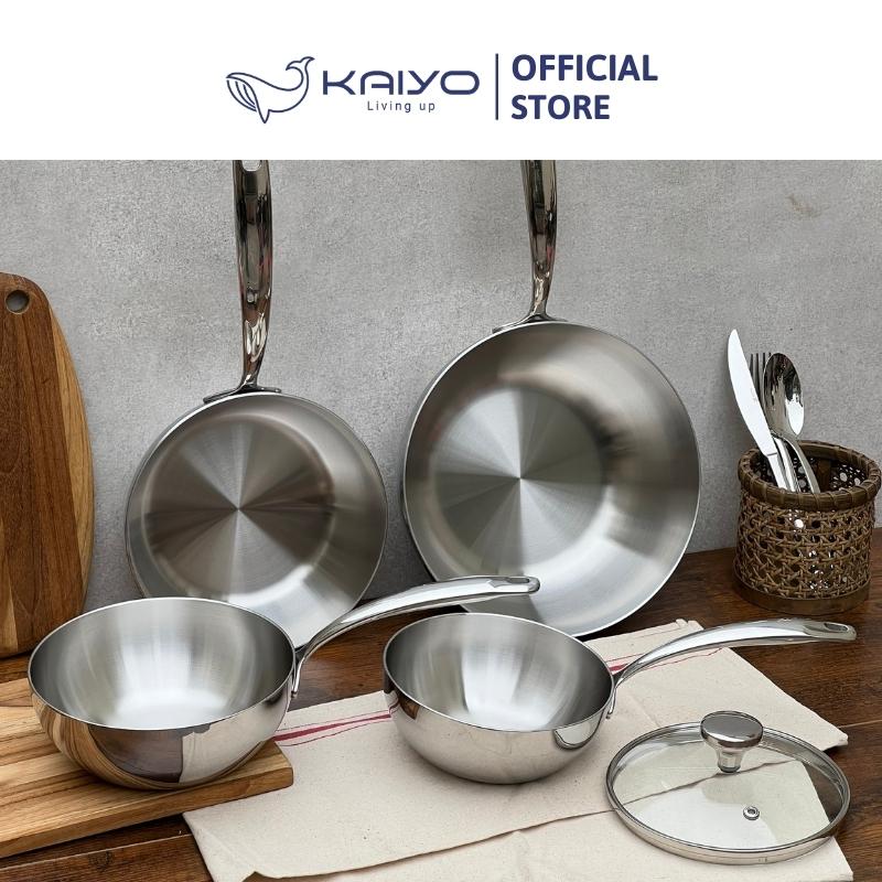 Chảo đúc inox sâu lòng 3 lớp đáy liền Tri-Ply Kaiyo size 20cm, có vung kính