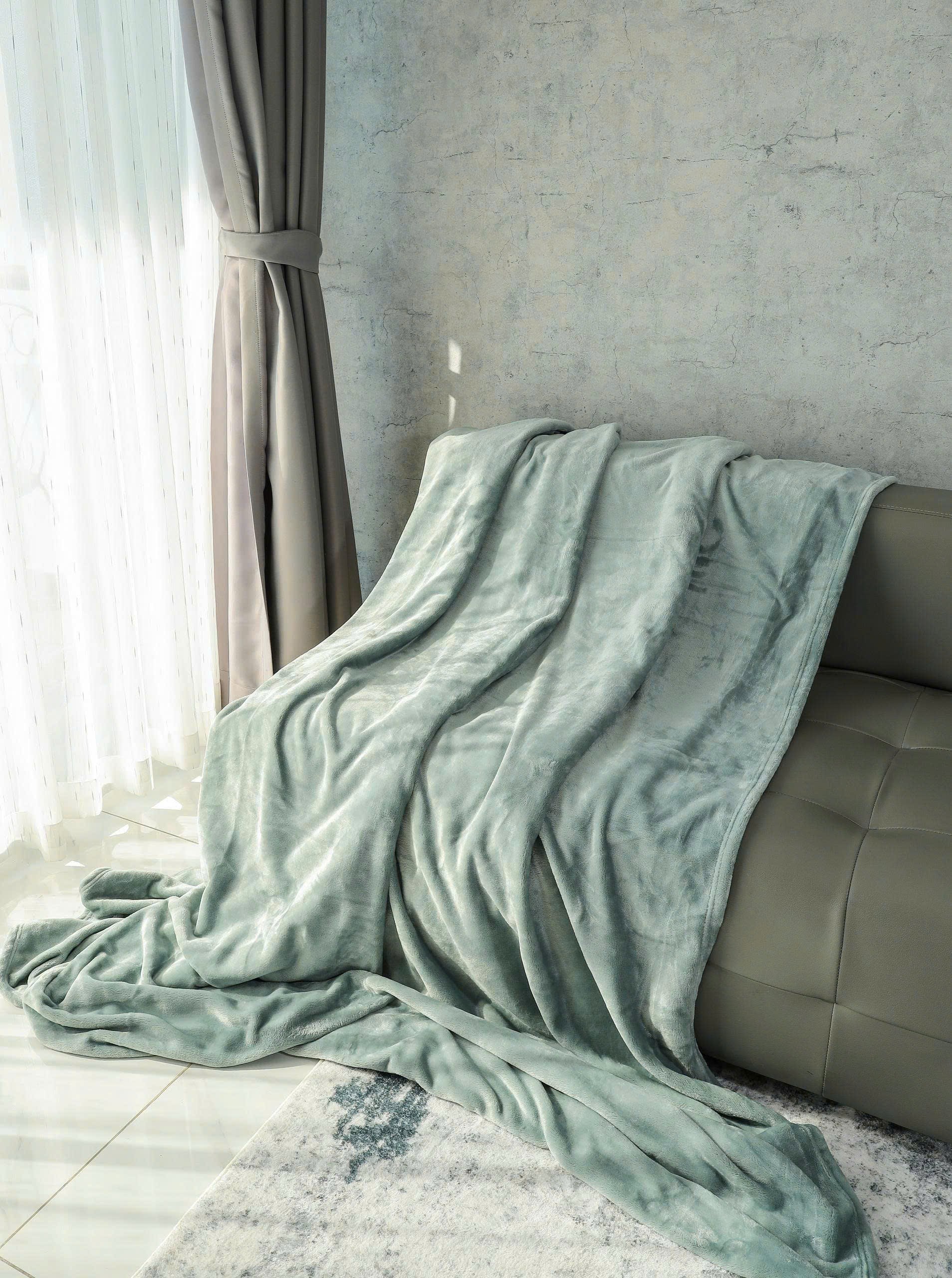 Chăn băng lông tuyết Kaiyo 2m x 2m3, màu xanh mint [mã KDB-9651]