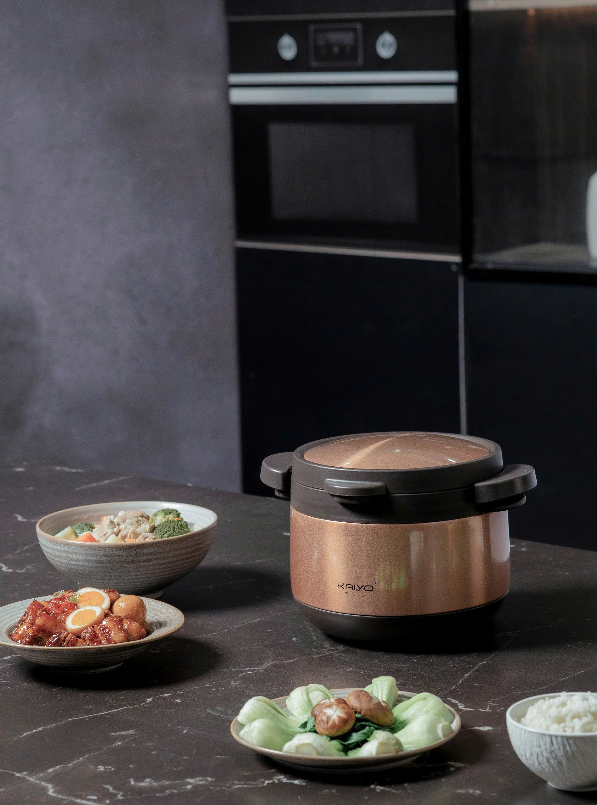 Nồi ủ chân không 2 tay cầm Kitchen Mate Kaiyo, dung tích 3L, màu vàng [mã KTC-6919]