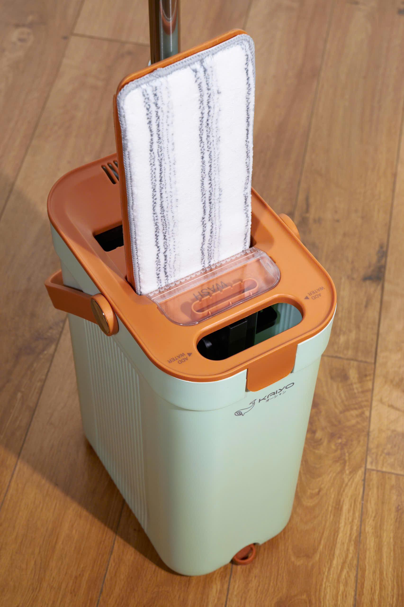 Cây lau nhà chữ nhật tách nước bẩn thông minh Kaiyo, màu xanh mint [mã KMP-8074]