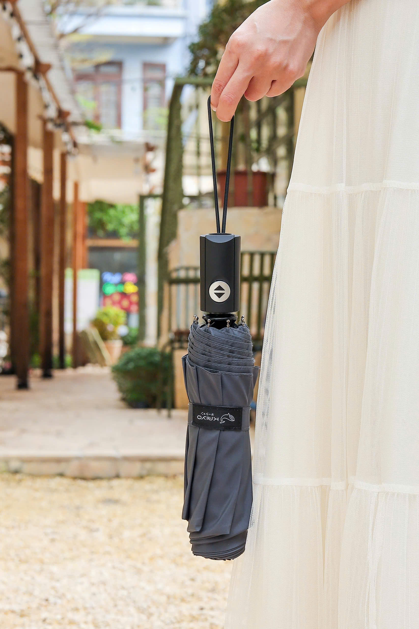 Ô tự động 2 chiều ghi nhớ nếp gấp Kaiyo, màu ghi [mã KCU-9569]