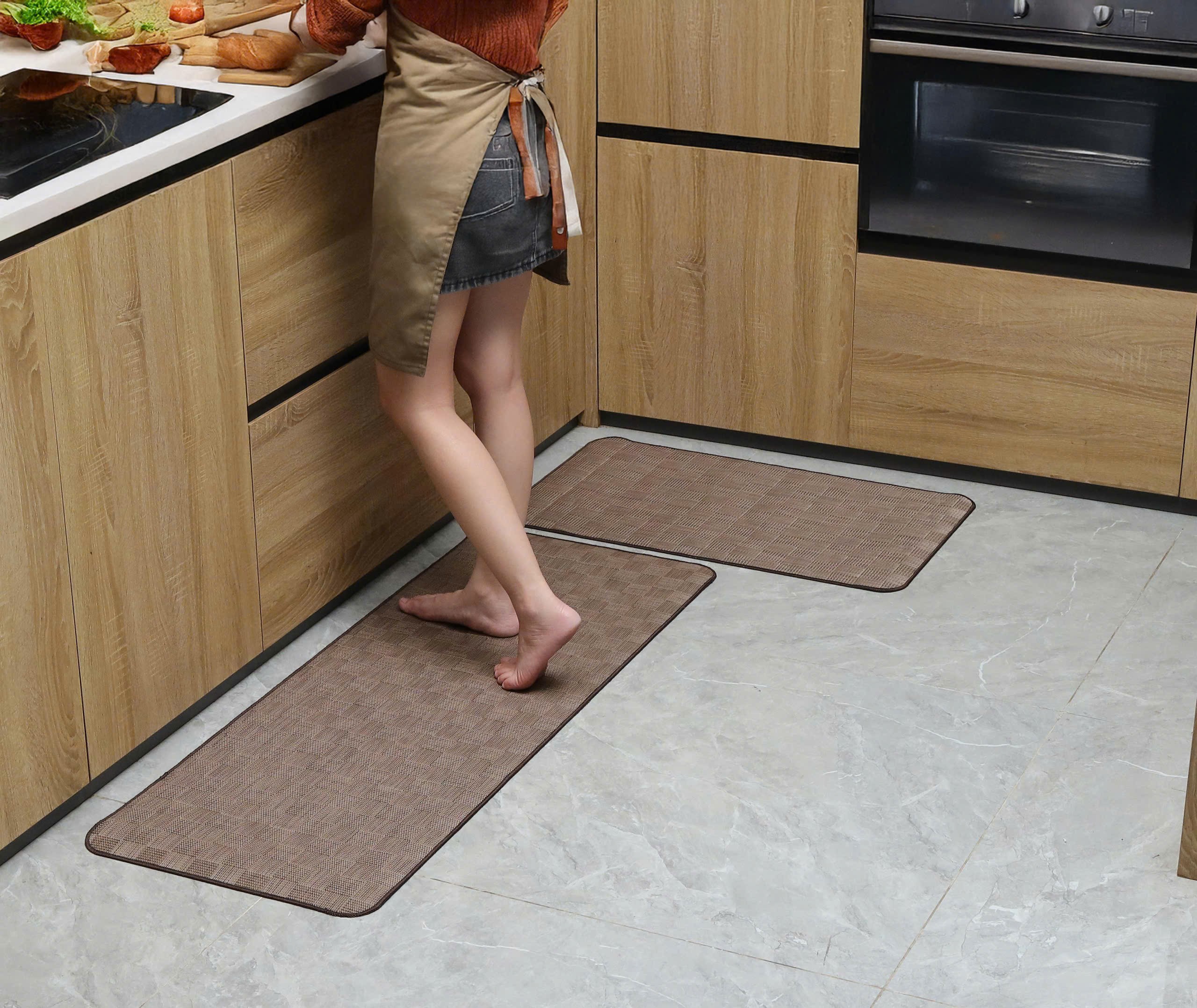 Thảm nhà bếp chống nước Kaiyo, size L 45 x 120cm màu nâu [mã KKM-9415]