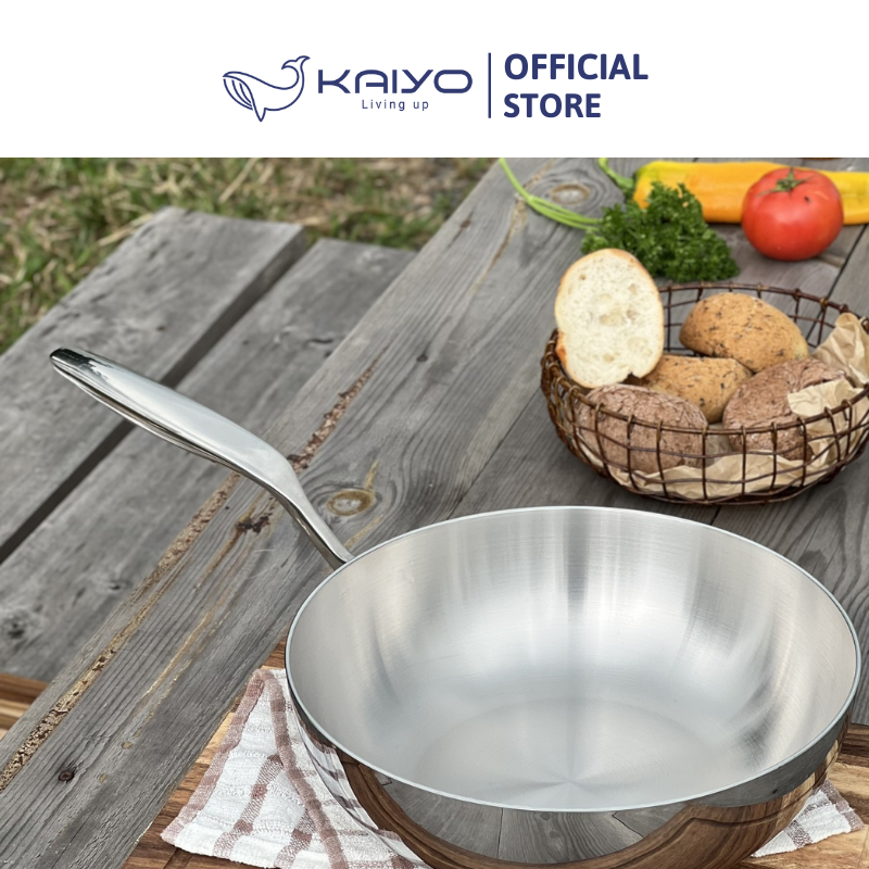 Chảo đúc inox sâu lòng 3 lớp đáy liền Tri-Ply Kaiyo size 26cm