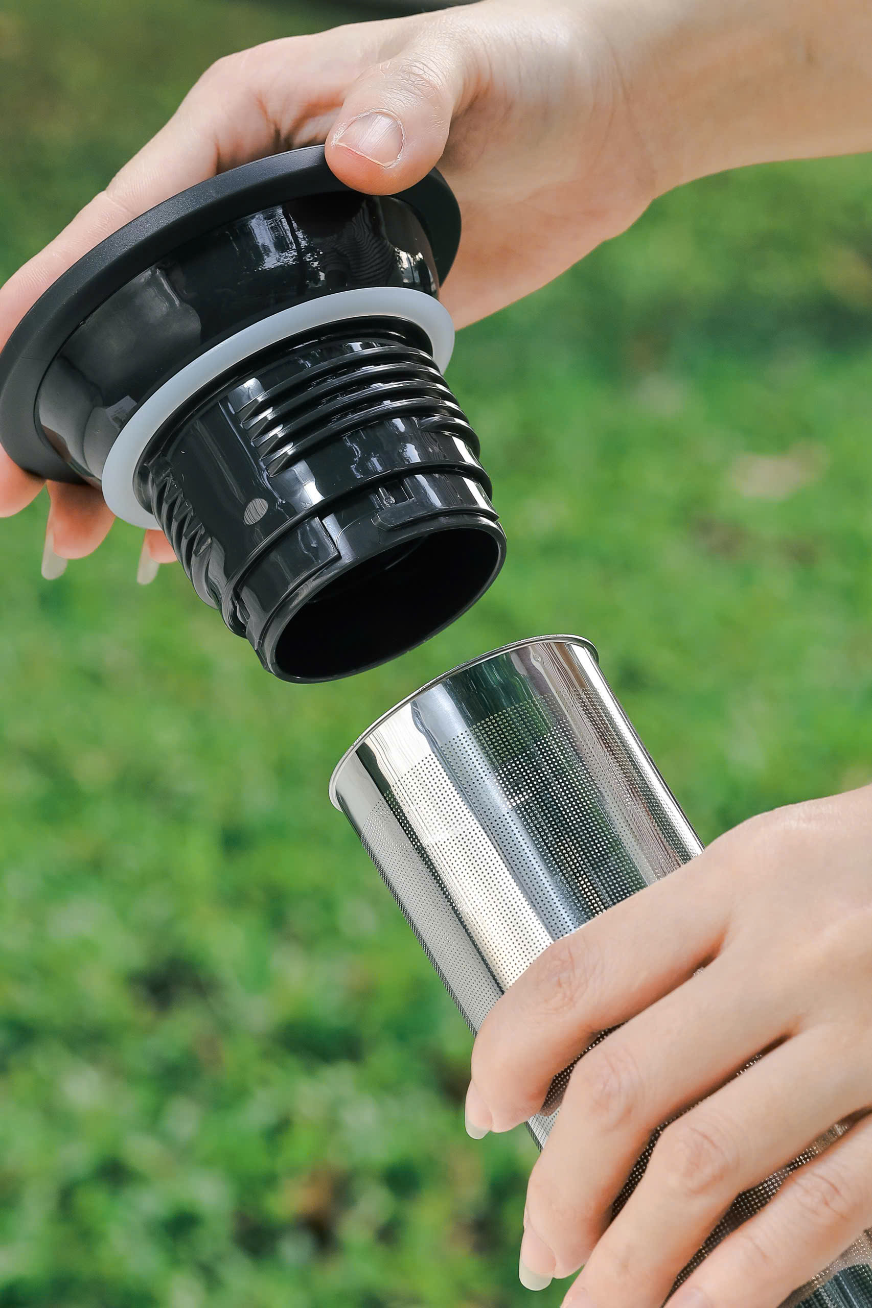 Bình giữ nhiệt kèm lọc trà Kaiyo dung tích 1.8L, màu vàng đồng [mã KSV-6803]