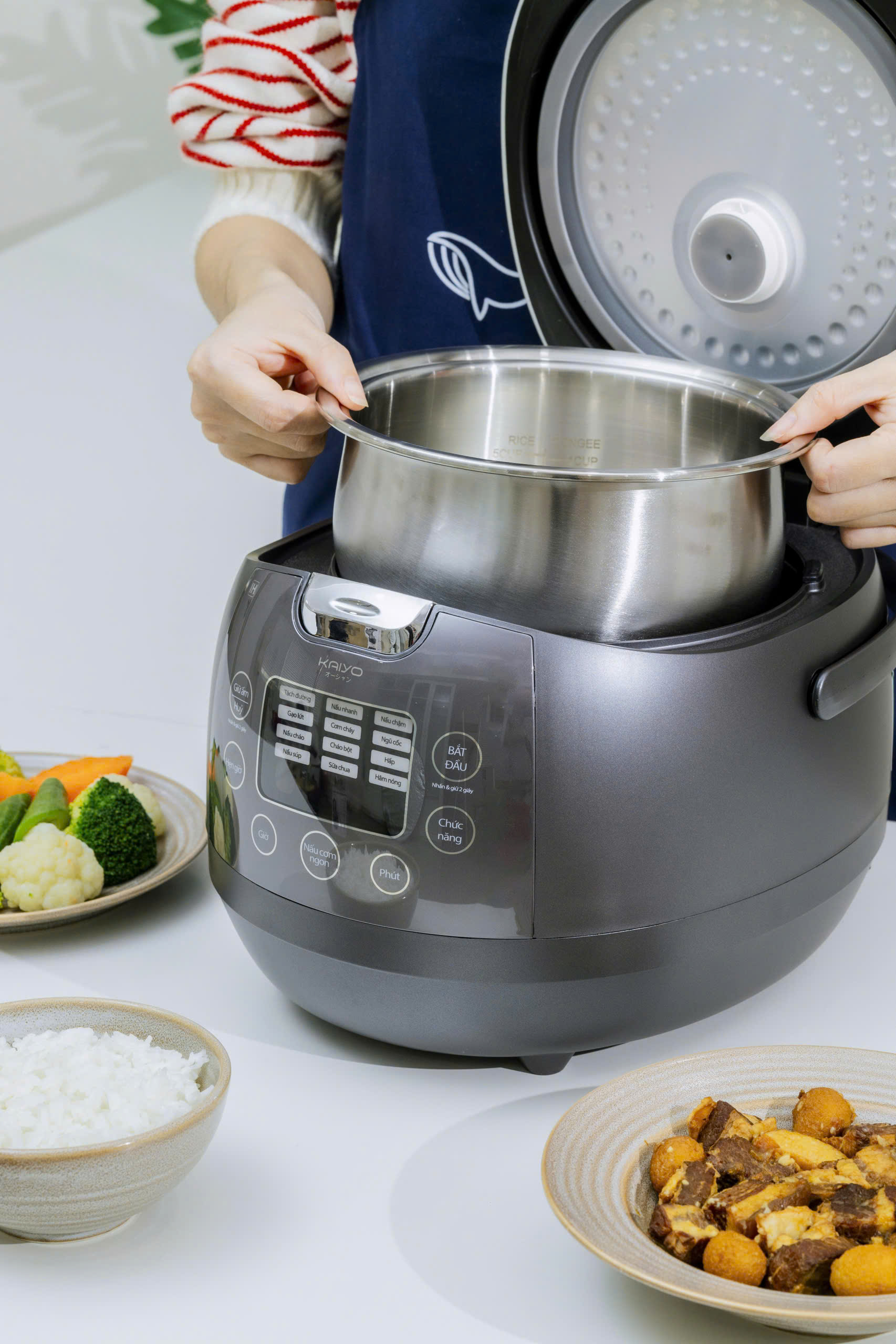 Nồi cơm cao tần lõi inox Kaiyo, dung tích 1,5L, model KRC-063