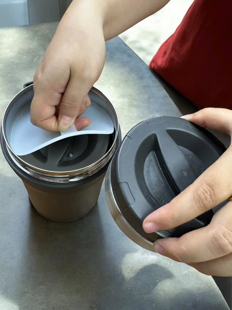 Hộp cơm giữ nhiệt Kaiyo 1600ml, màu ghi