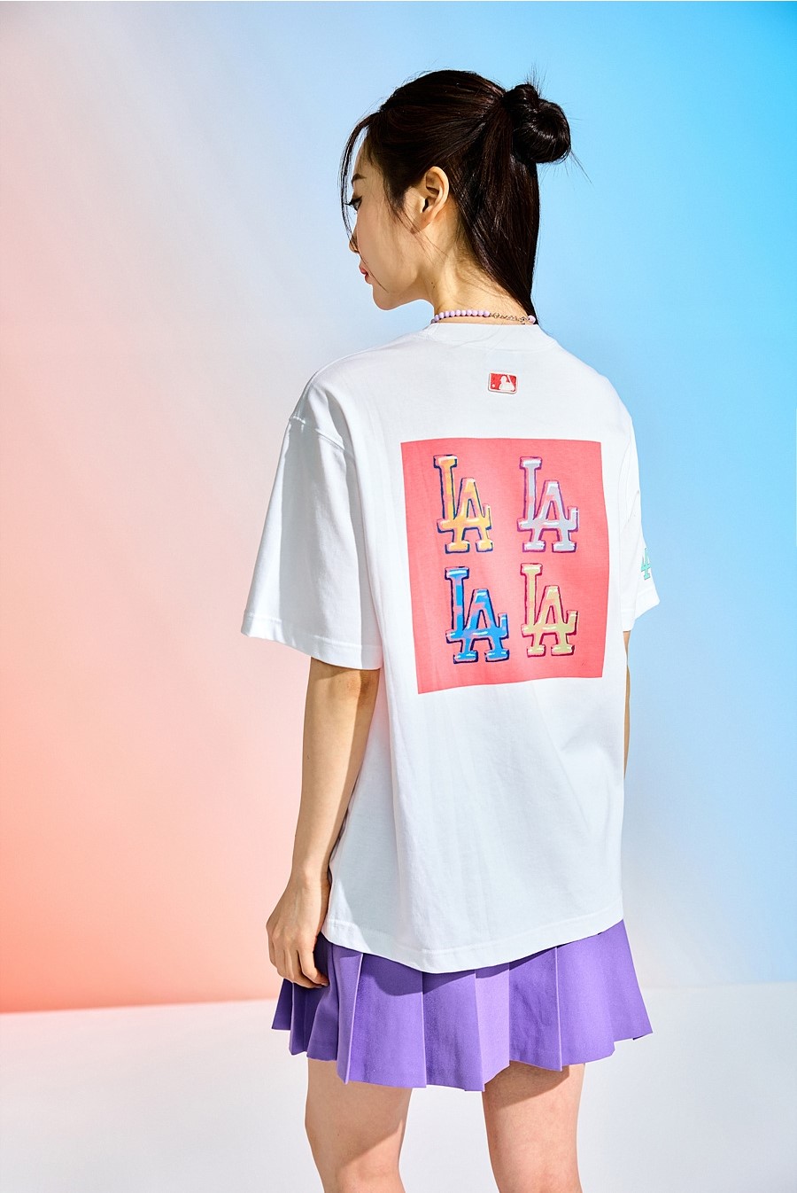 MLB Unisex Pop Art Graphic Oversized Short Sleeve Tee Shirt