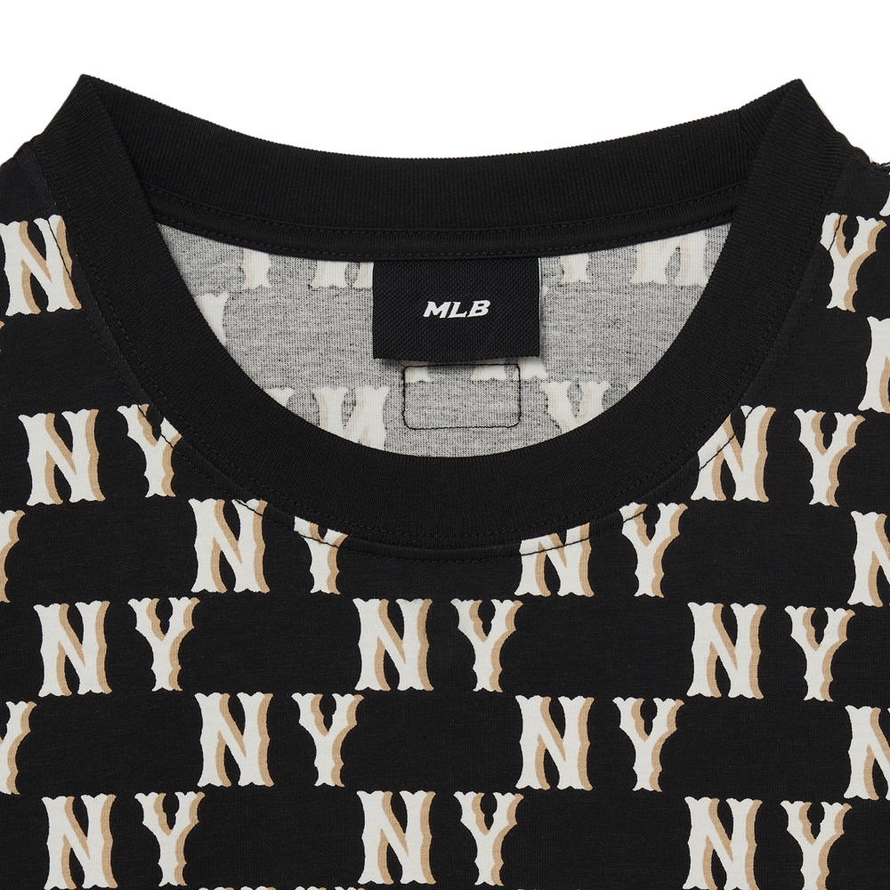 Bấm vào để xem thư viện ảnh Áo Thun MLB Classic Monogram Front Panel Pattern Short Sleeve New York Yankees Black