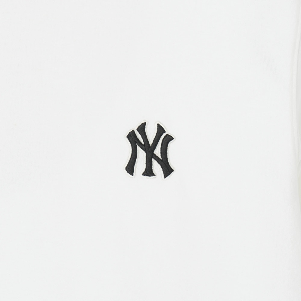 Bấm vào để xem thư viện ảnh Áo Thun MLB Korea Basic Short Sleeve T-Shirt New York Yankees White