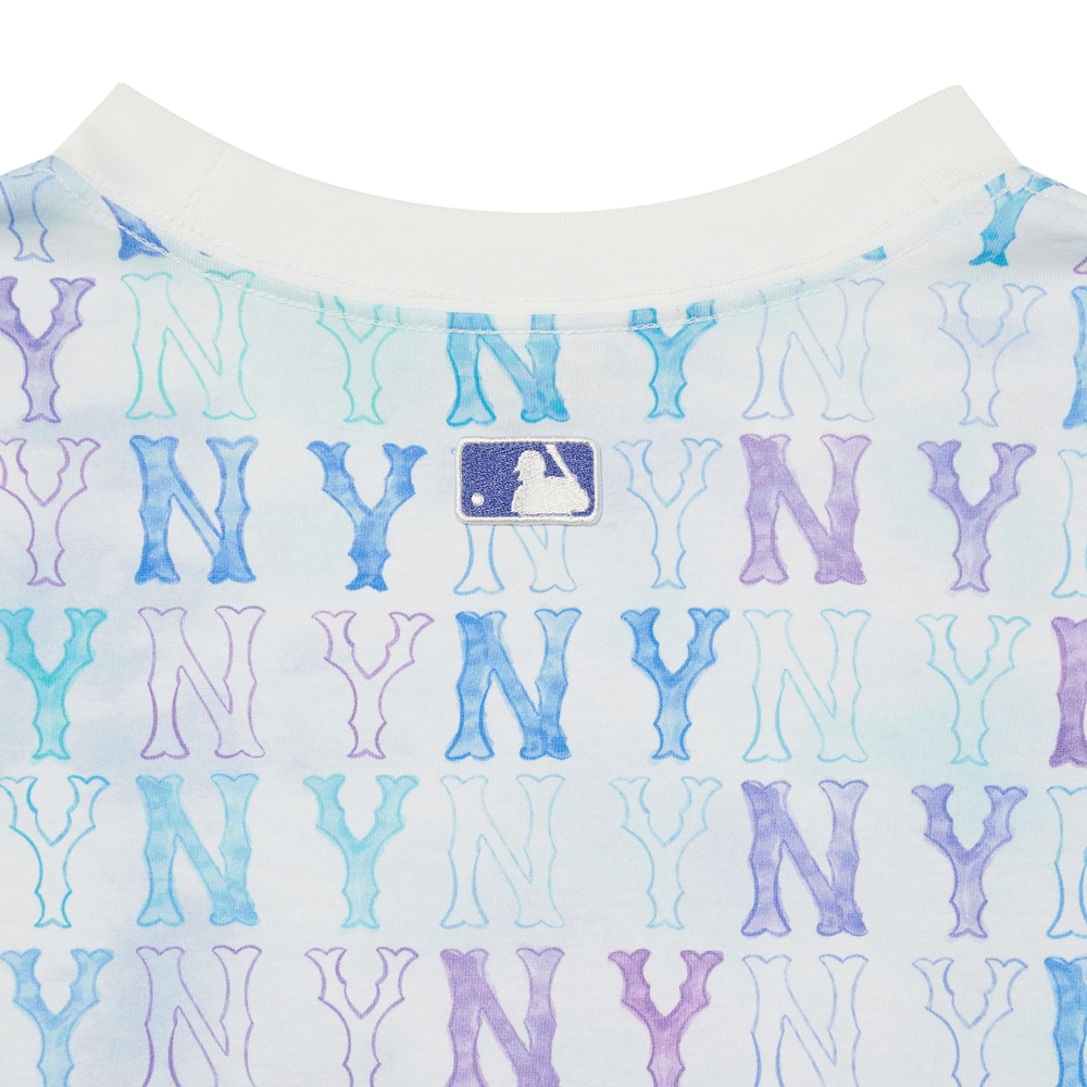 Bấm vào để xem thư viện ảnh Áo thun MLB Water Monogram Full Pattern Short Sleeve New York Yankees White