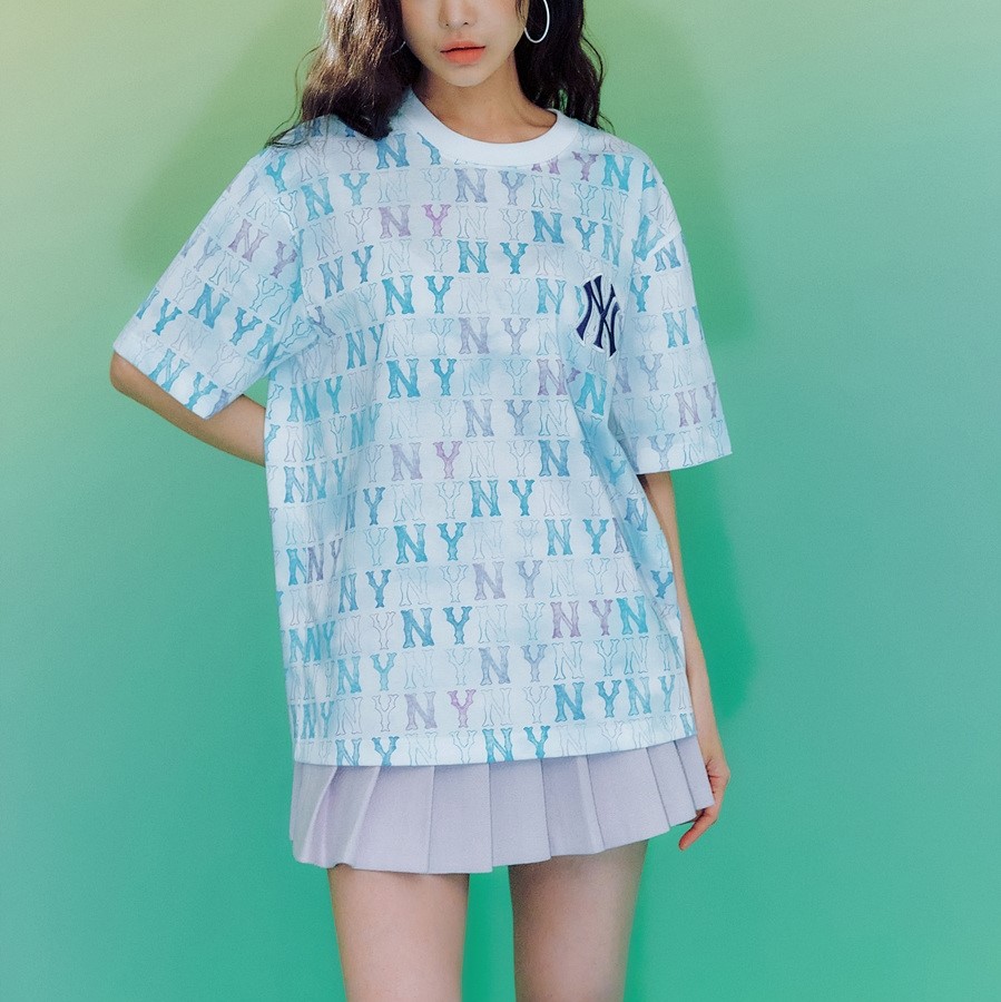 Bấm vào để xem thư viện ảnh Áo thun MLB Water Monogram Full Pattern Short Sleeve New York Yankees White