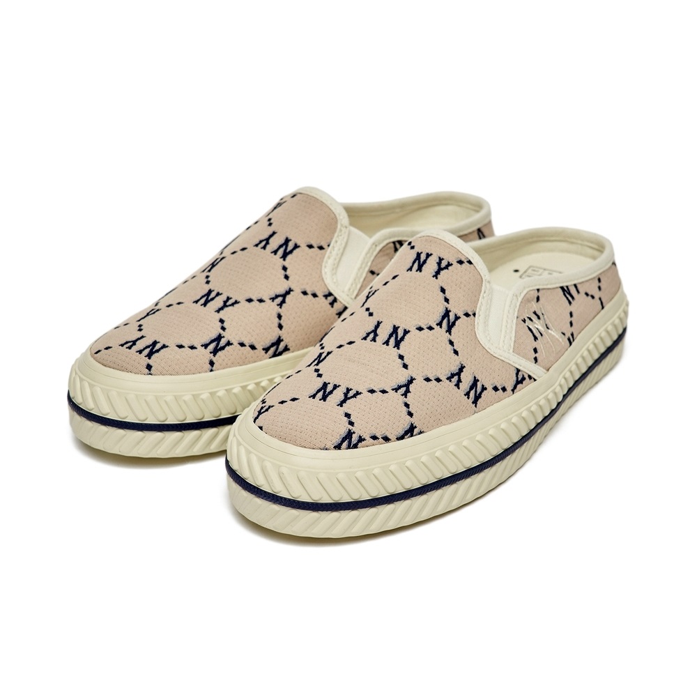 Bấm vào để xem thư viện ảnh Giày MLB Mule Dia Monogram New York Yankees Beige