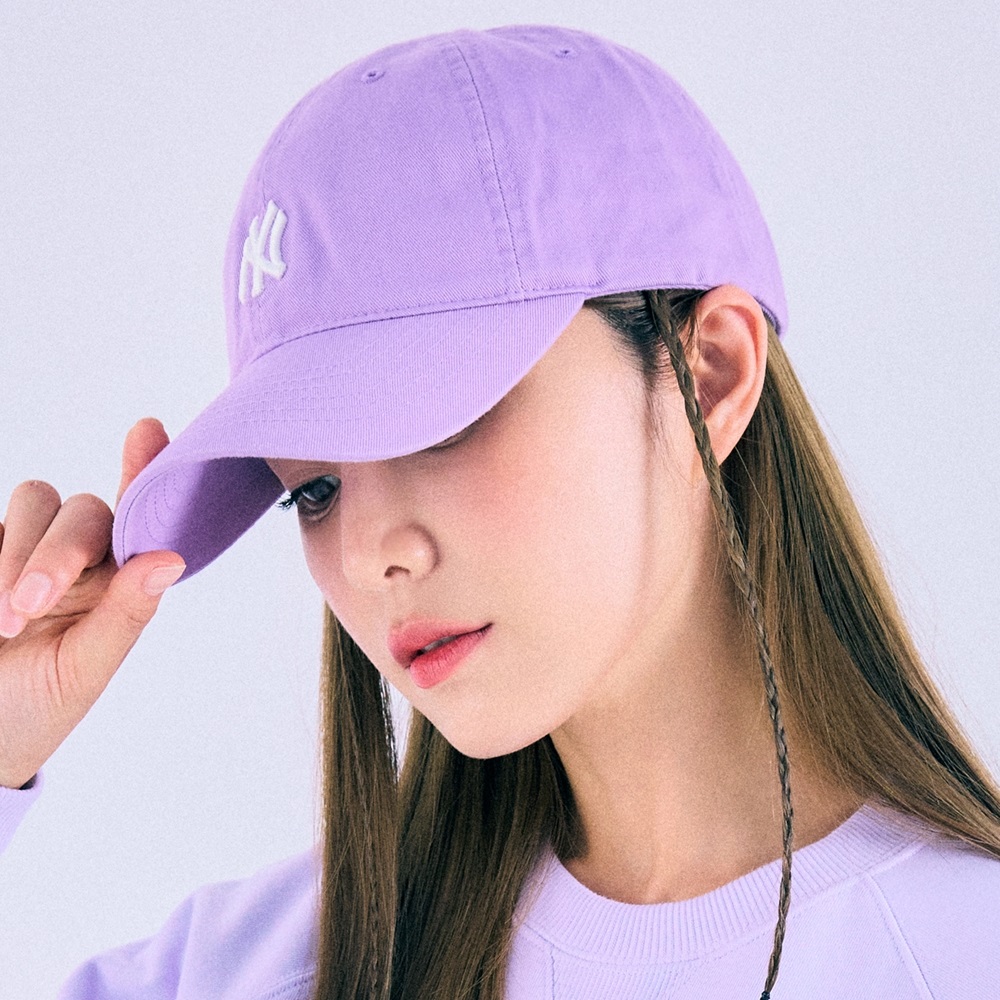 New Era New York Yankees MLB League Essential Black Purple 9Forty Adjustable Women Cap OneSize Amazoncouk Fashion #29 New Era New York Yankees MLB League Essential Black Purple 9Forty Adjustable Women Cap OneSize Amazoncouk Fashion