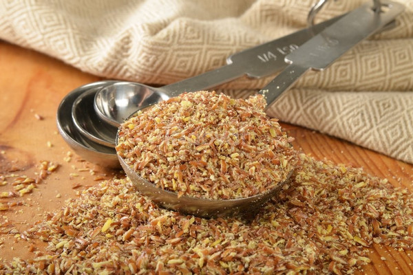 ​​​​​​​BỘT HẠT LANH RANG: “SIÊU THỰC PHẨM” NHỎ NHƯNG SỨC MẠNH DINH DƯỠNG KHỦNG – TẠI SAO NGÀY CÀNG NHIỀU NGƯỜI TÌM MUA?