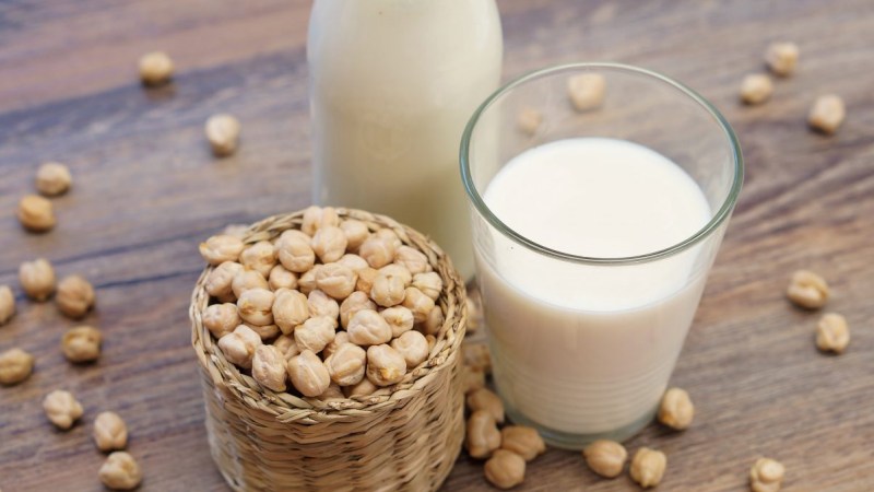 BỘT ĐẬU GÀ RANG – AI NÊN SỬ DỤNG VÀ LỢI ÍCH CHO TỪNG ĐỐI TƯỢNG?