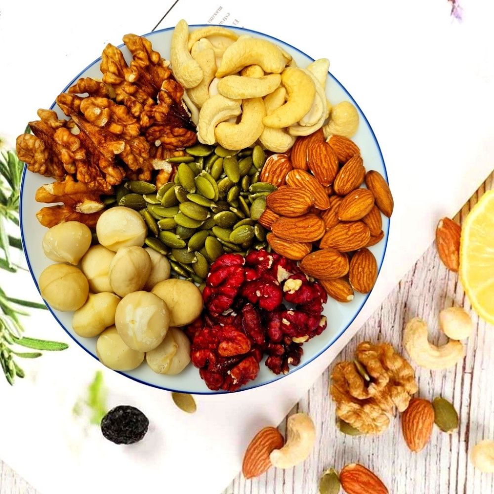 ​​​​​​​SET QUÀ NOEL HẠT DINH DƯỠNG – MÓN QUÀ SANG XỊN, TINH TẾ VÀ LÀNH MẠNH CHO MÙA GIÁNG SINH 2025