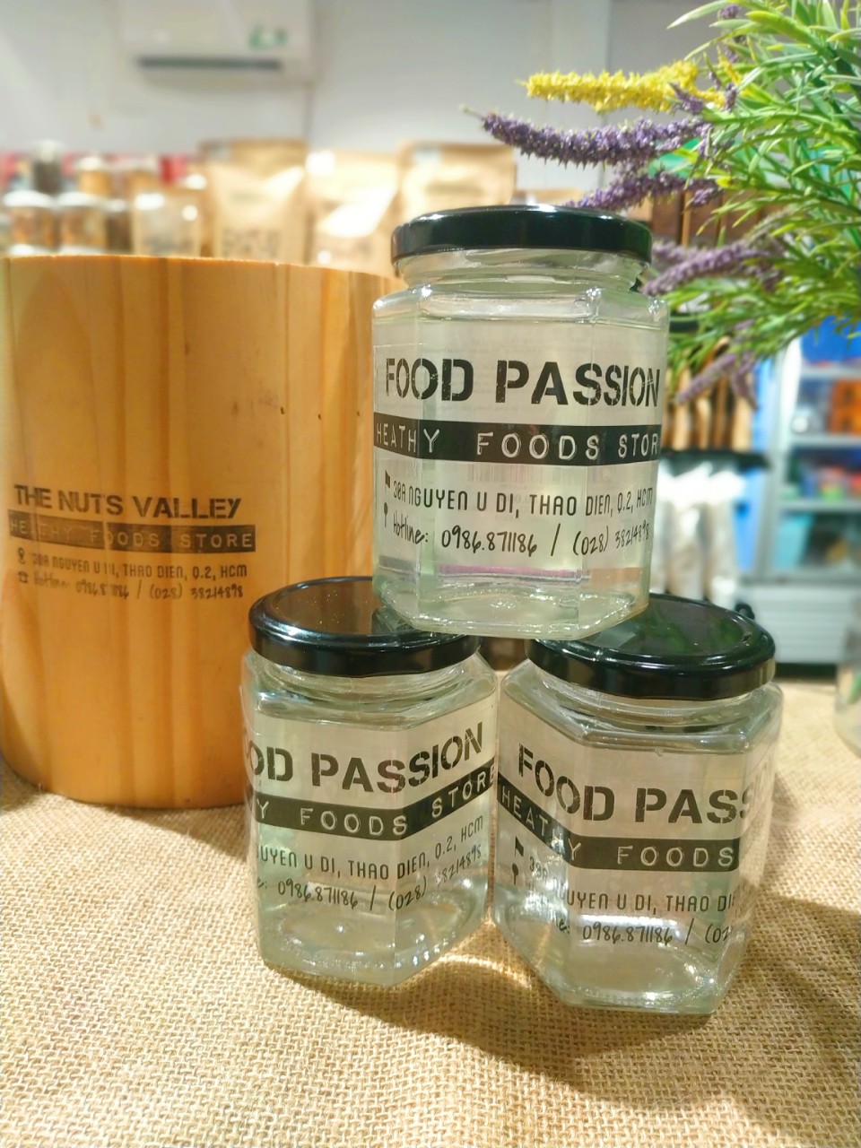 Bột dừa khô, dừa sợi khô, dầu dừa  - Coconut Powder,Flakes, Virgin oil The Nuts Valle