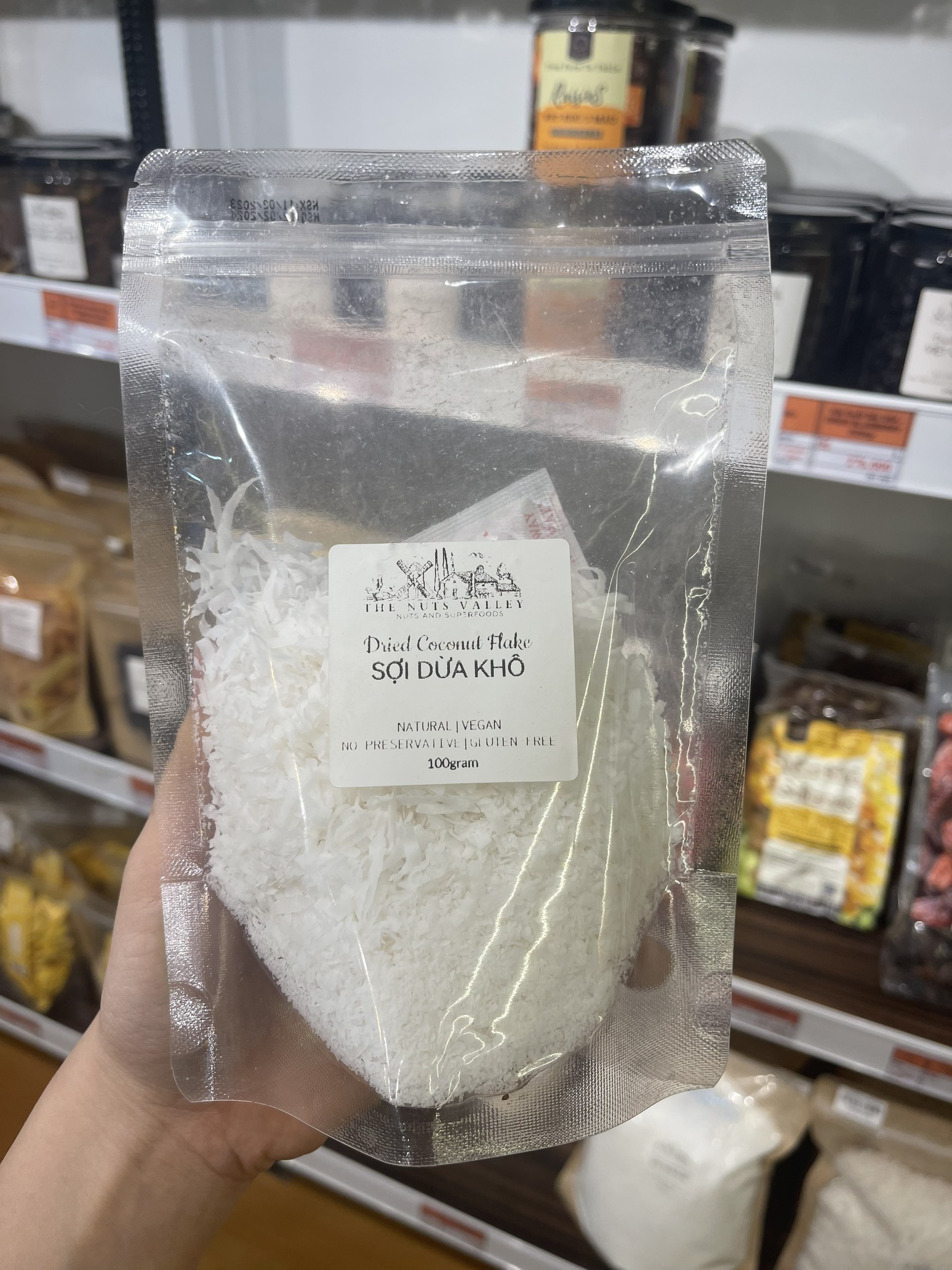 Bột dừa khô, dừa sợi khô, dầu dừa  - Coconut Powder,Flakes, Virgin oil The Nuts Valle