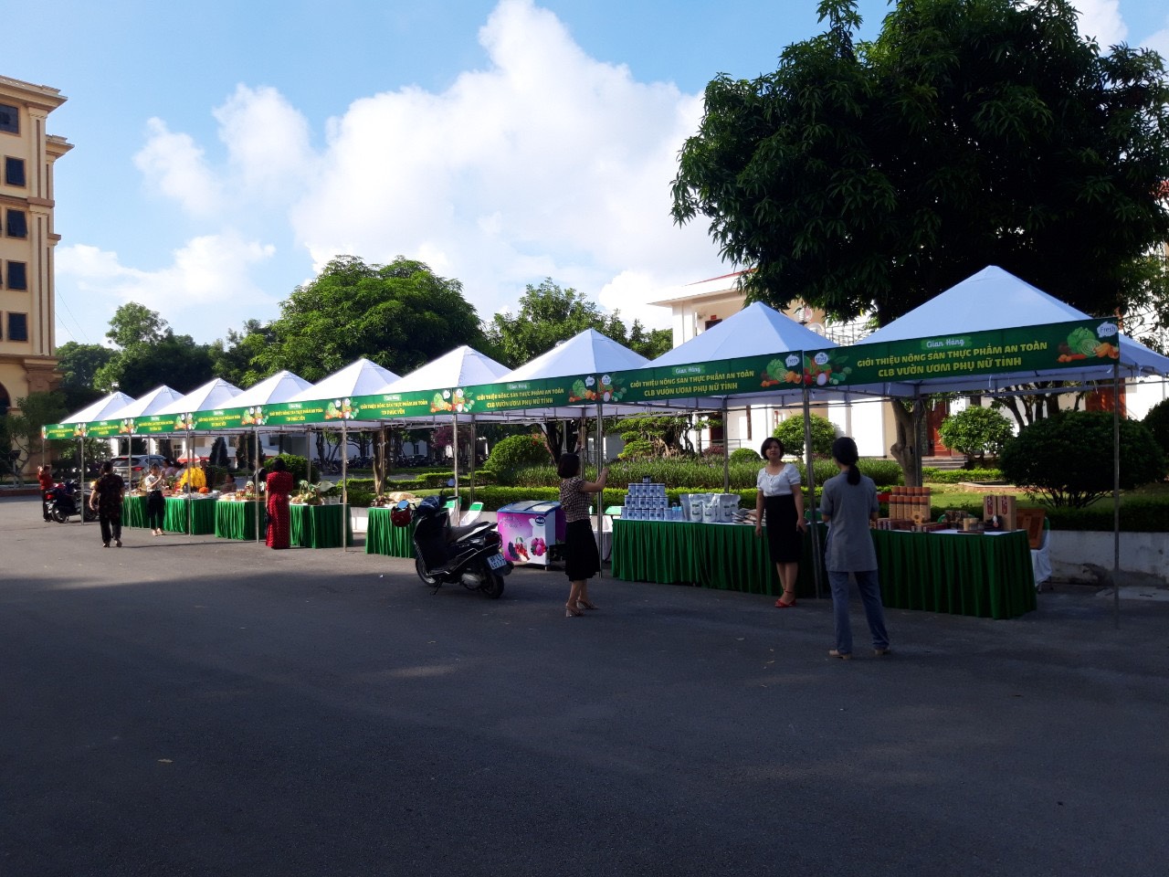 Hội chợ giới thiệu sản phẩm nông sản tại Vĩnh Tường, Vĩnh Phúc