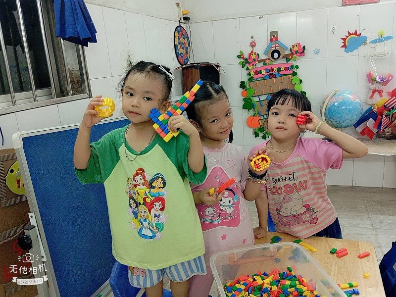 NHỮNG HOẠT ĐỘNG CHƠI CÙNG CON ĐƠN GIẢN NHƯNG CÁC BÉ RẤT THÍCH