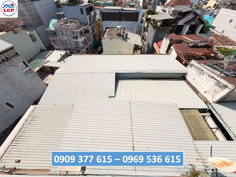 HỆ THỐNG ĐIỆN MẶT TRỜI BÁM TẢI NHÀ A HIỆP - TÔ HIẾN THÀNH QUẬN 10 TP HCM