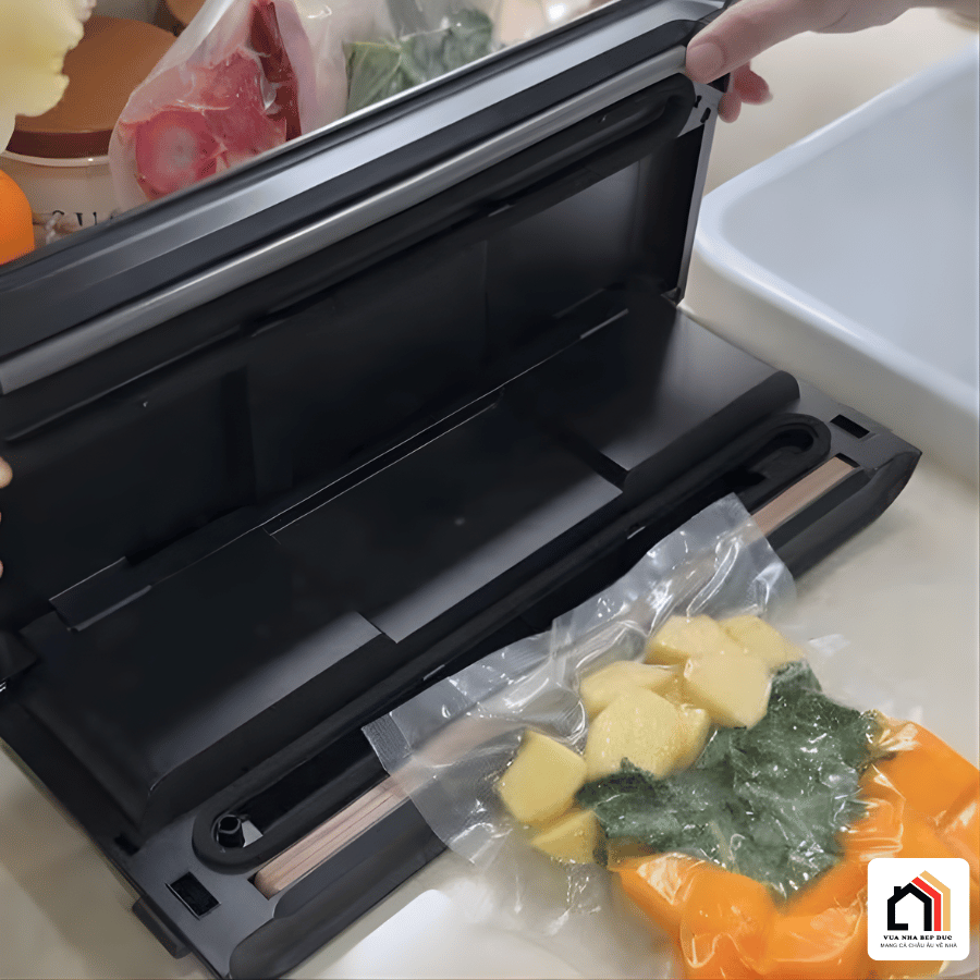 MÁY HÚT CHÂN KHÔNG KLARSTEIN tại Vua Nhà Bếp Đức 03